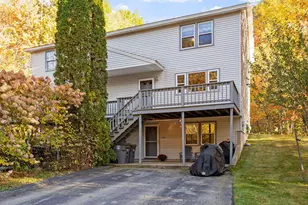 245 Beacon Hill Rd, Pembroke, NH 03275 - Photo 2