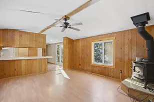 28 Merrill Rd, Hillsboro, NH 03244 - Photo 10