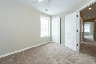 51 Academy St, Laconia, NH 03246 - Photo 8