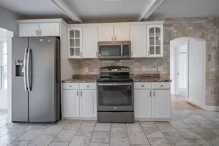 94 Lakeshore Dr, Northwood, NH 03261 - Photo 10