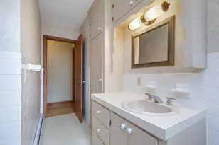 380 Woodcrest Ct, Manchester, NH 03109 - Photo 26