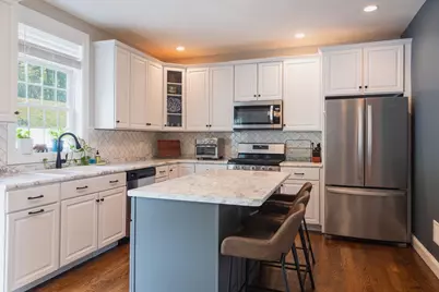 135 Brookview Drive, Hooksett, NH 03106 - Photo 8