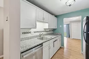 92 Bluestone Dr, Nashua, NH 03060 - Photo 12