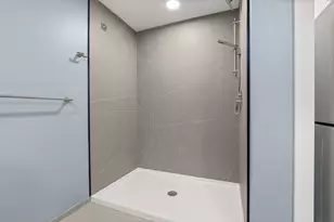 99 Foundry Pl, Portsmouth, NH 03801 - Photo 12