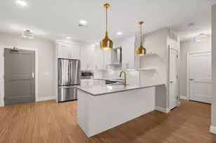 99 Foundry Pl, Portsmouth, NH 03801 - Photo 10