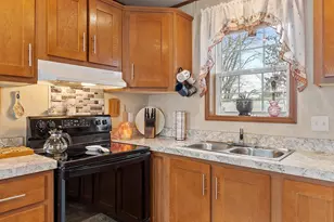 55 Norwich Place, Londonderry, NH 03038 - Photo 12