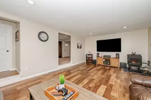 40 White Mountain Hwy, Milton, NH 03851 - Photo 18