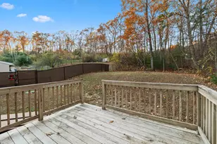 9A Sunshine Dr, Hudson, NH 03051 - Photo 6