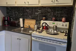 2 Silvestri Cir, Derry, NH 03038 - Photo 12