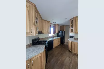 27 Lunar Drive, Canaan, NH 03741 - Photo 4