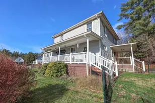 11 Richmond St, Littleton, NH 03561 - Photo 10