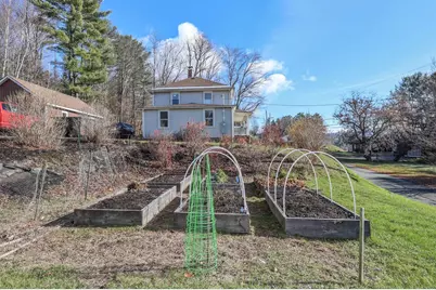 11 Richmond Street, Littleton, NH 03561 - Photo 4