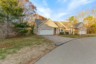 40 Cricket Hill Rd, East Kingston, NH 03827 - Photo 2