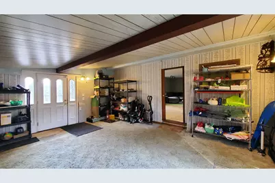 722 Fairview Terrace, Hartford, VT 05001 - Photo 2