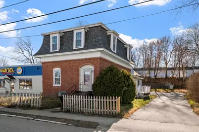 7 Cram Avenue, Pittsfield, NH 03263 - Photo 2