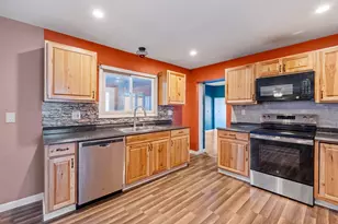 7 Cram Ave, Pittsfield, NH 03263 - Photo 22