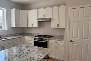 11 Rock Ridge Blvd, Lebanon, NH 03784 - Photo 6