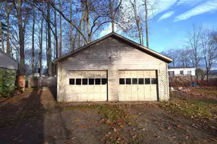 6 Dow St, Exeter, NH 03833 - Photo 2