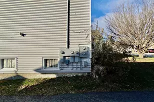 20 Summer St, Lebanon, NH 03766 - Photo 14