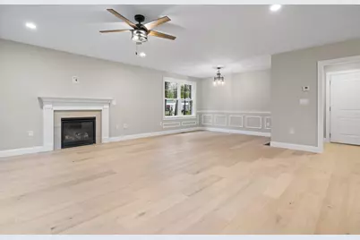 214 Pembroke Street, Pembroke, NH 03275 - Photo 12