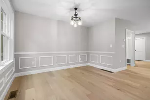 214 Pembroke St, Pembroke, NH 03275 - Photo 16