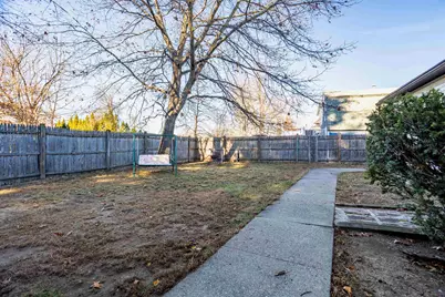 7 Robert Drive, Nashua, NH 03063 - Photo 48