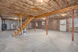 141 Raymond Rd, Deerfield, NH 03037 - Photo 18