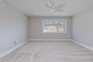 21 Windsor Ln, Hudson, NH 03051 - Photo 30