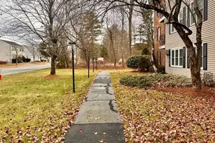 1991 Bodwell Rd, Manchester, NH 03109 - Photo 6