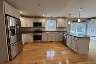 5 Sheldon Rd, Derry, NH 03038 - Photo 6