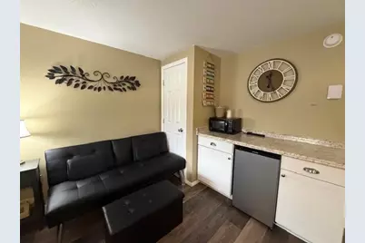 2955 White Mountain Highway #207 (W-31), Conway, NH 03860 - Photo 2