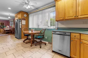 27 Cove Dr, Derry, NH 03038 - Photo 18