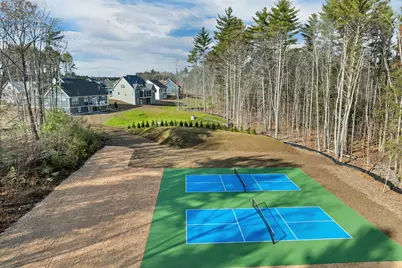 209 Lady Walsingham Way, Laconia, NH 03246 - Photo 12