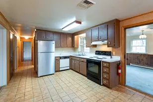 62 Pine St, Hooksett, NH 03106 - Photo 6