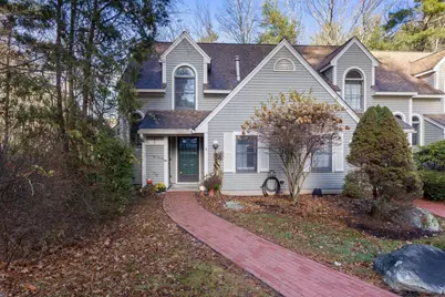 380 Ocean Road #9, Portsmouth, NH 03801 - Photo 1