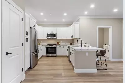 10100 S Willow Street #207, Manchester, NH 03103 - Photo 8