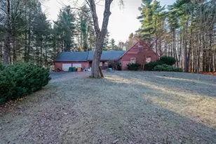 1 Exeter Rd, Kingston, NH 03848 - Photo 2