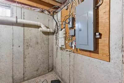 95 Hitching Post Lane, Bedford, NH 03110 - Photo 56