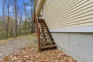 95 Hitching Post Ln, Bedford, NH 03110 - Photo 54