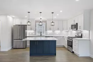 335 Raymond Rd, Chester, NH 03036 - Photo 6