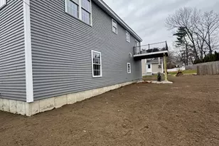 6 Hayden St, Nashua, NH 03060 - Photo 2