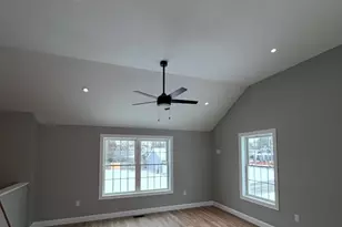 6 Hayden St, Nashua, NH 03060 - Photo 4