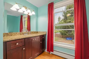 69 Long Hl Rd, Raymond, NH 03077 - Photo 16