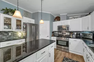 535 Darby Dr, Belmont, NH 03220 - Photo 10