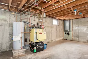 31 Faculty Rd, Durham, NH 03824 - Photo 22