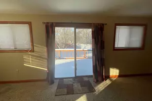 7 Central Ave, Portsmouth, NH 03801 - Photo 18