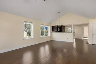 3 Wilson Way, Brentwood, NH 03833 - Photo 8