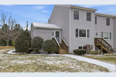 35 Fieldstone Estates, Newmarket, NH 03857 - Photo 1