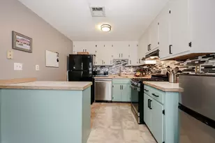 344 Elm St, Milford, NH 03055 - Photo 16