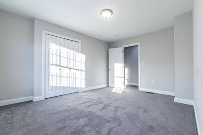 29 Derry Street, Hudson, NH 03051 - Photo 18